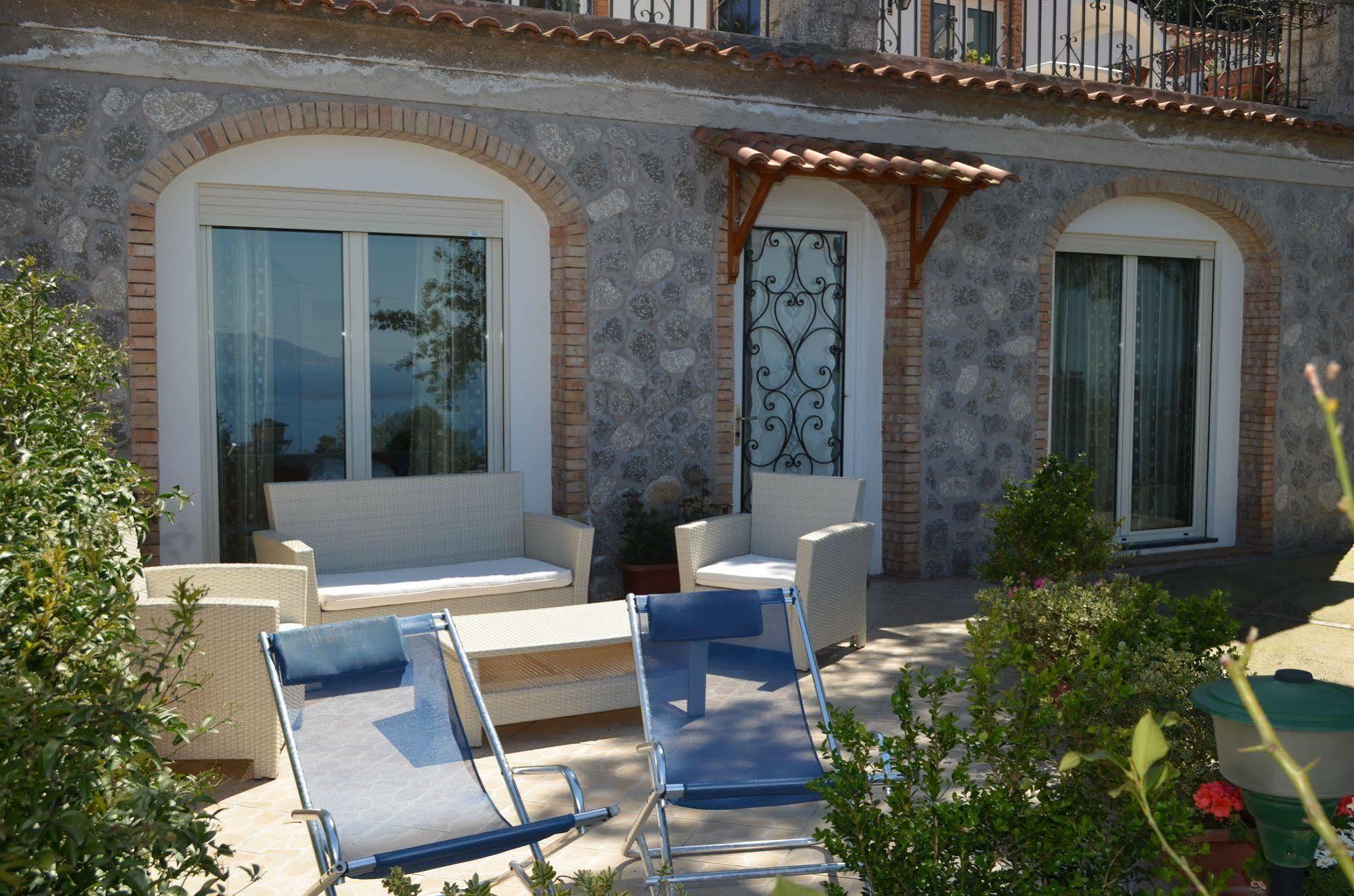 Le Ginestre Di Capri Bb & Holiday House Anacapri  Zewnętrze zdjęcie